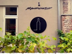 „Burgundertod (Burgundy Death)“ at Mauerwinzer